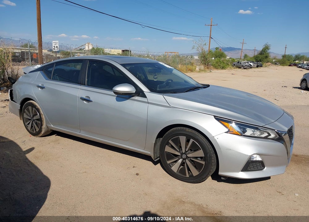 2022 NISSAN ALTIMA SV FWD VIN: 1N4BL4DV5NN348843