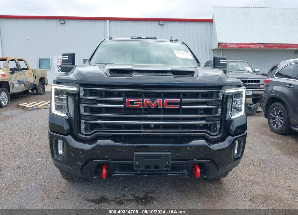 2022 GMC SIERRA 2500HD 4WD STANDARD BED AT4 VIN: 1GT49PEY8NF192366
