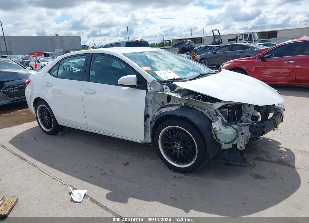 2015 TOYOTA COROLLA LE VIN: 5YFBURHE9FP239854