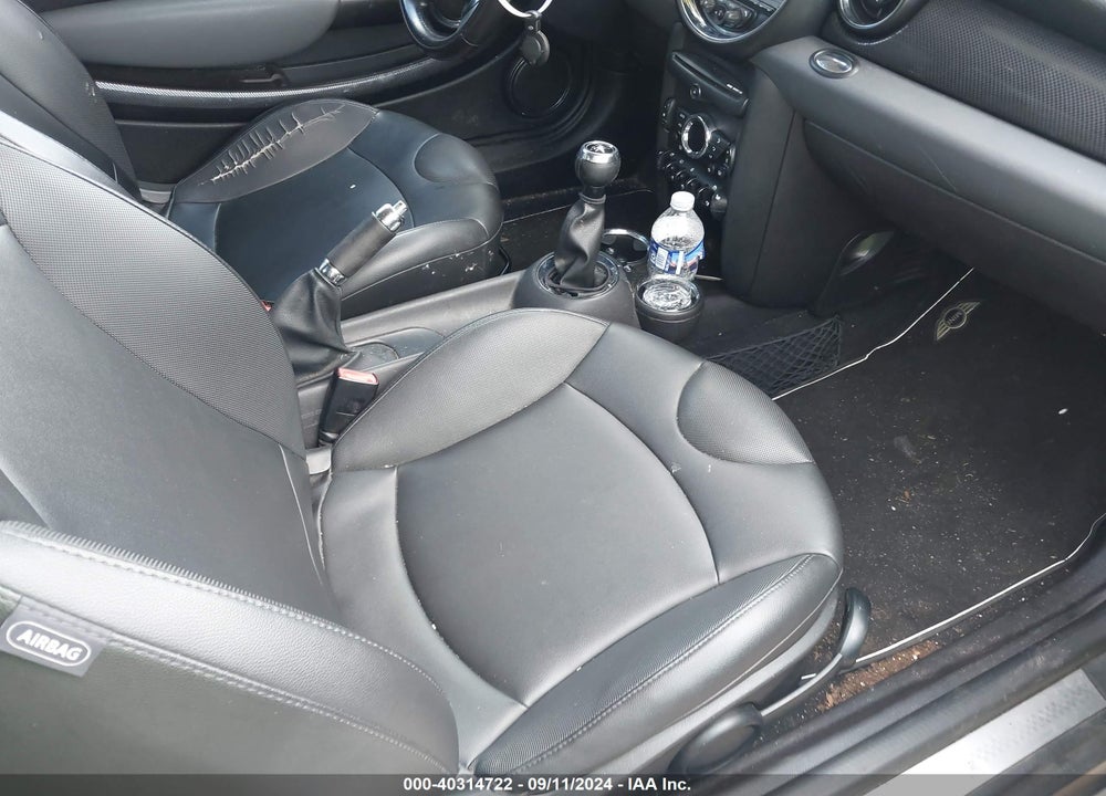 2012 MINI COOPER S VIN: WMWSV3C51CTY25340