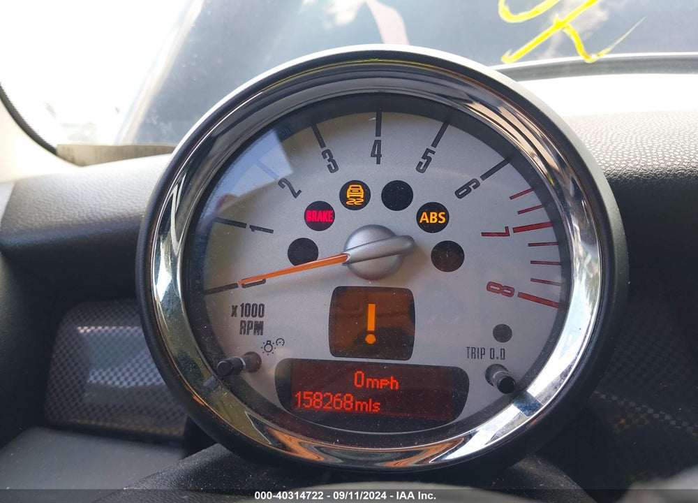2012 MINI COOPER S VIN: WMWSV3C51CTY25340