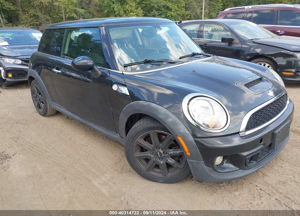 2012 MINI COOPER S VIN: WMWSV3C51CTY25340