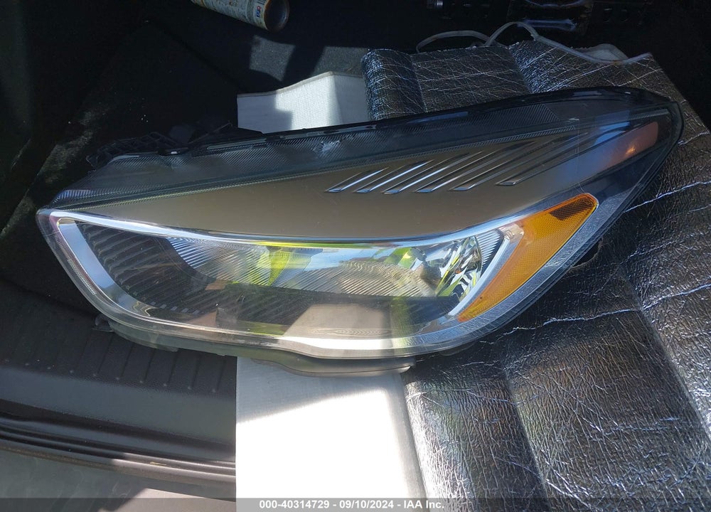 2017 FORD ESCAPE S VIN: 1FMCU0F78HUB98042