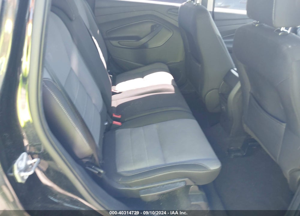 2017 FORD ESCAPE S VIN: 1FMCU0F78HUB98042