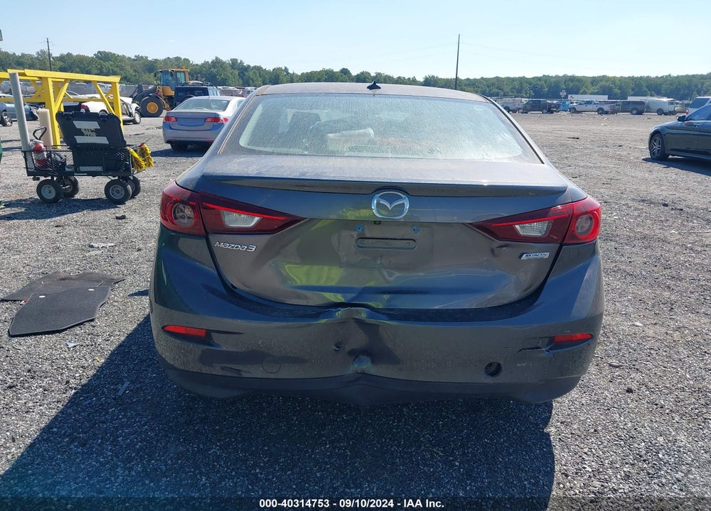 2018 MAZDA 3 TOURING VIN: 3MZBN1V38JM258300