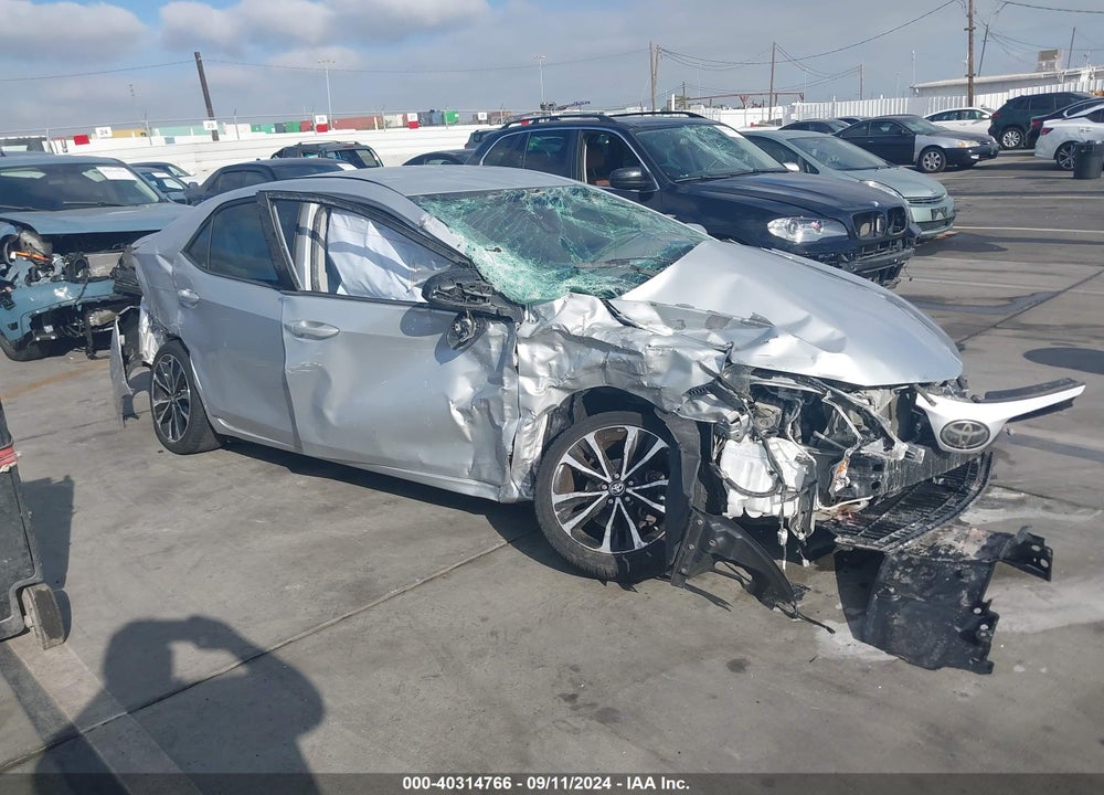 2018 TOYOTA COROLLA SE VIN: 5YFBURHE8JP787627