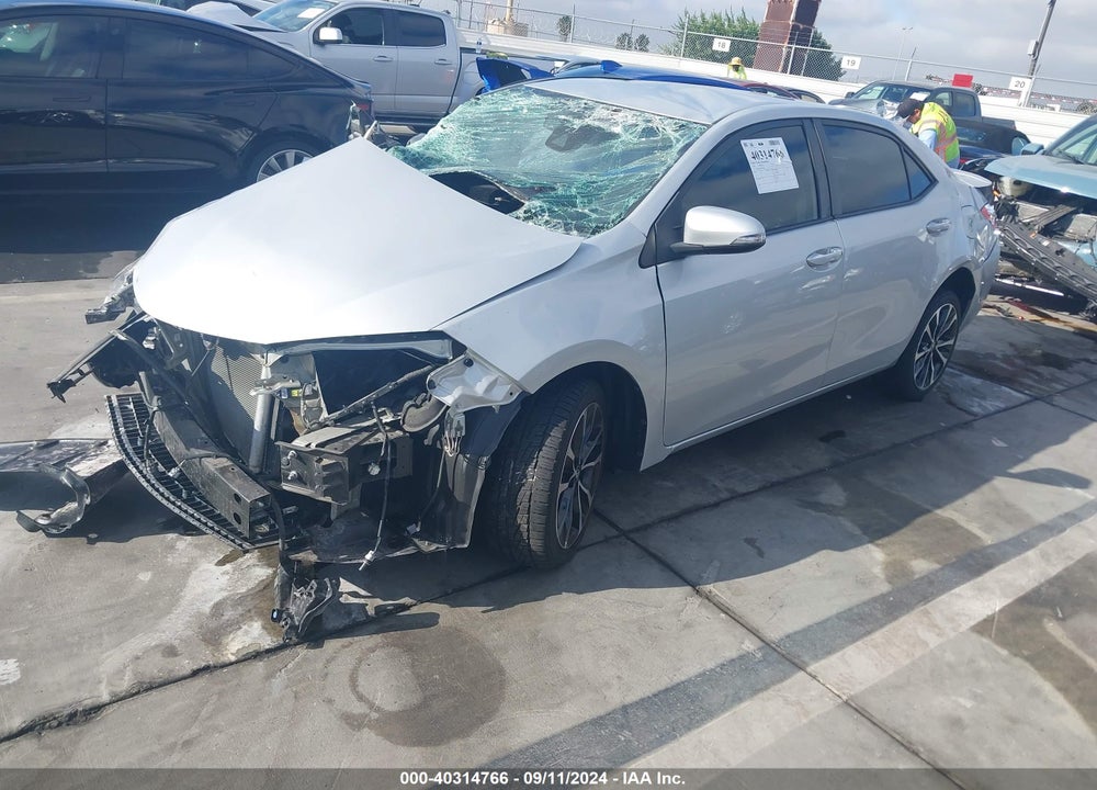 2018 TOYOTA COROLLA SE VIN: 5YFBURHE8JP787627