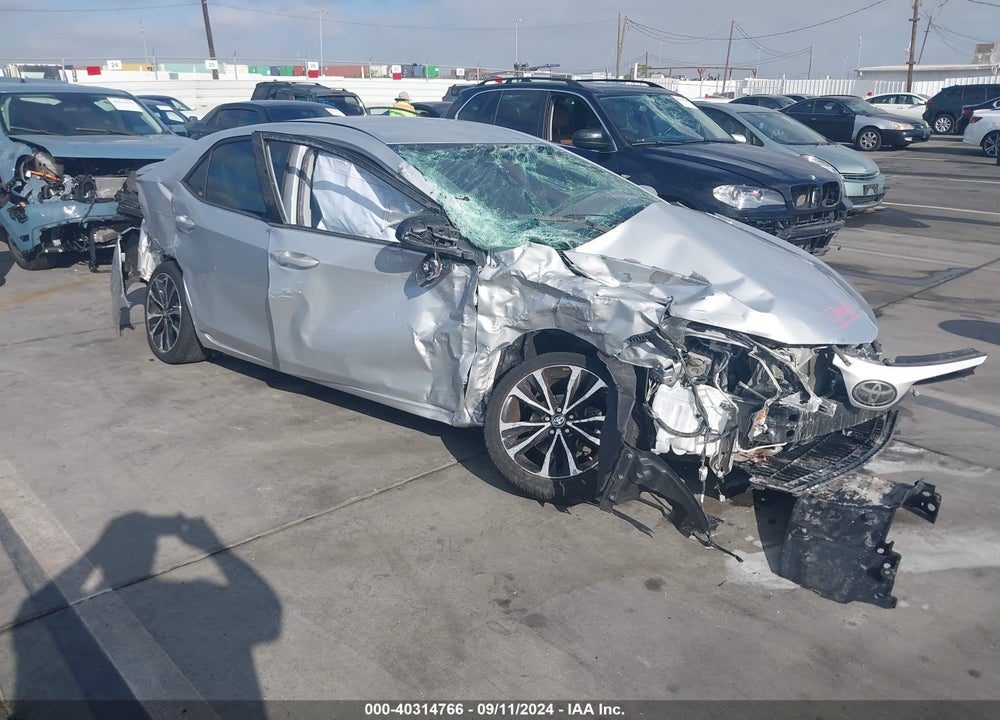 2018 TOYOTA COROLLA SE VIN: 5YFBURHE8JP787627