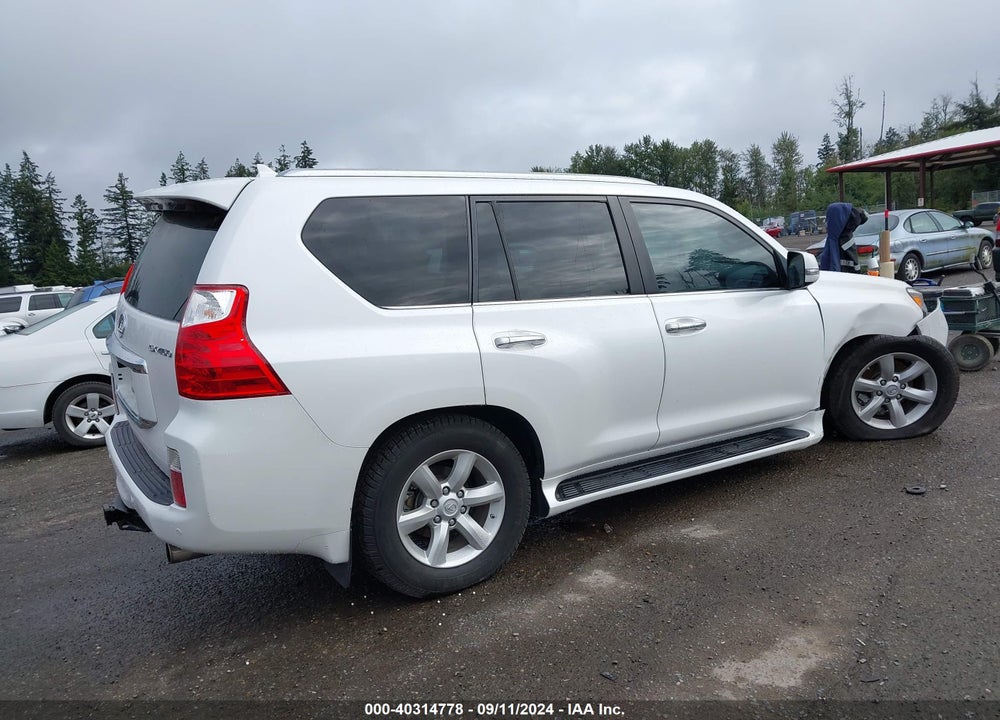 2011 LEXUS 460 VIN: JTJBM7FX3B5022779