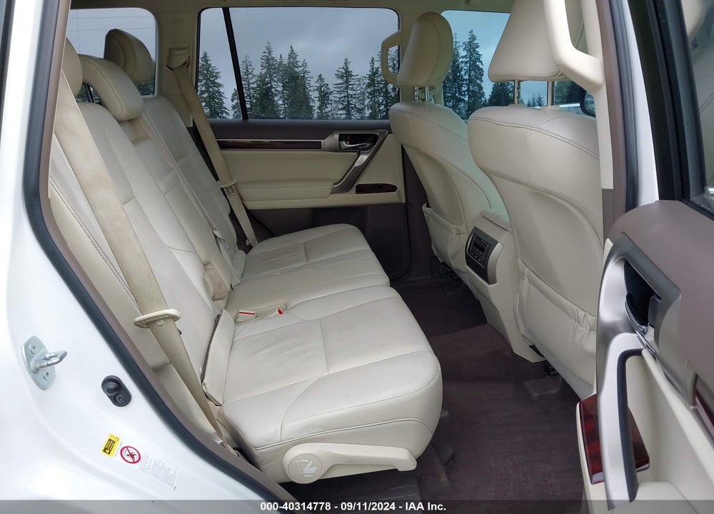 2011 LEXUS 460 VIN: JTJBM7FX3B5022779