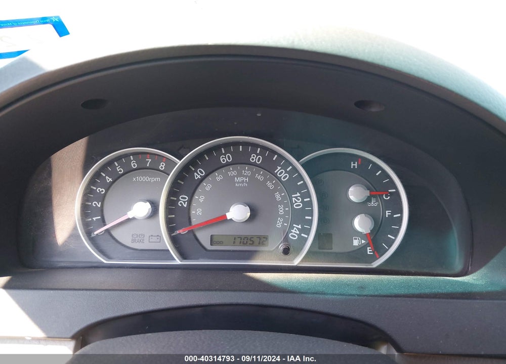 2008 KIA SORENTO LX VIN: KNDJD735785853776