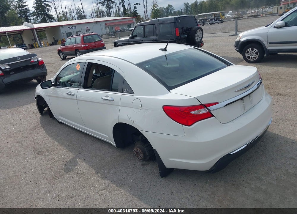 2011 CHRYSLER 200 LIMITED VIN: 1C3BC2FB4BN500953