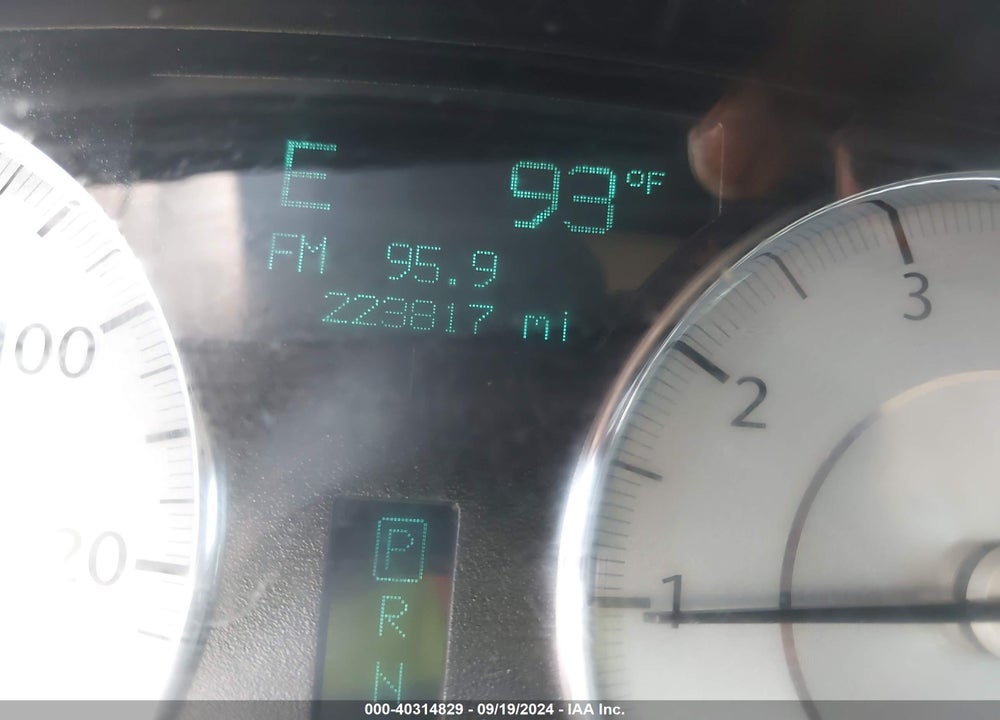2009 CHRYSLER 300 LIMITED VIN: 2C3KA33V59H529648