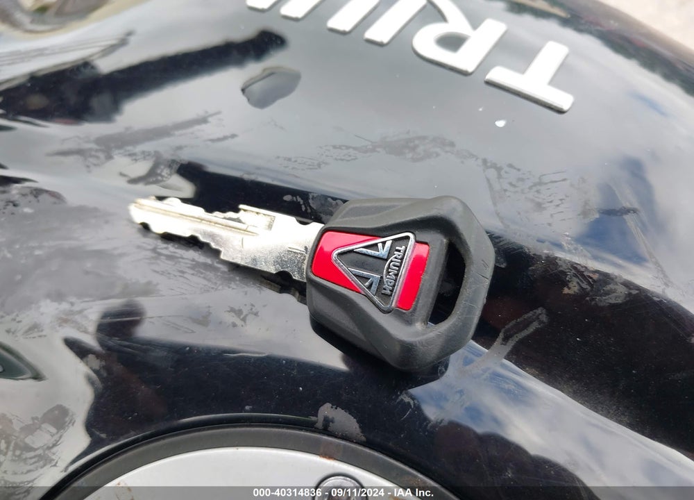 2019 TRIUMPH MOTORCYCLE STREET TRIPLE R VIN: SMTA434D0KT915554