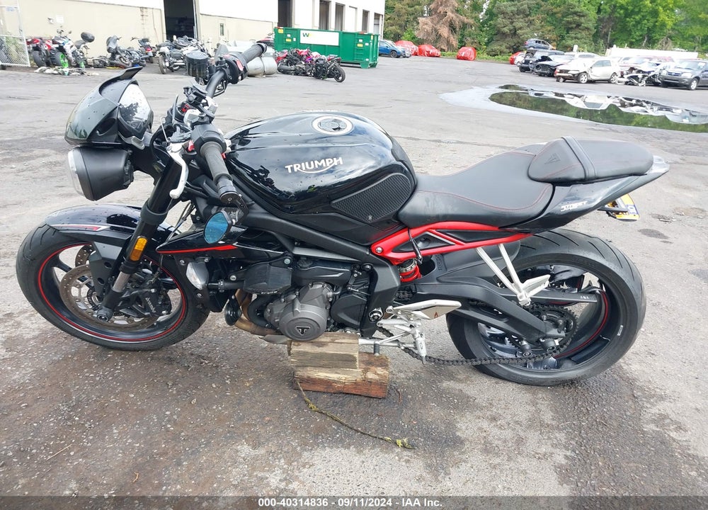 2019 TRIUMPH MOTORCYCLE STREET TRIPLE R VIN: SMTA434D0KT915554