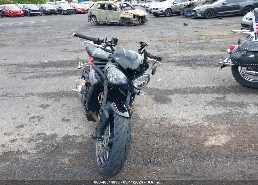 2019 TRIUMPH MOTORCYCLE STREET TRIPLE R VIN: SMTA434D0KT915554
