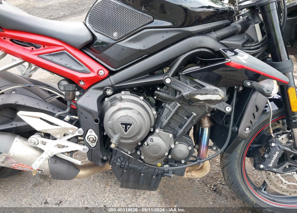 2019 TRIUMPH MOTORCYCLE STREET TRIPLE R VIN: SMTA434D0KT915554