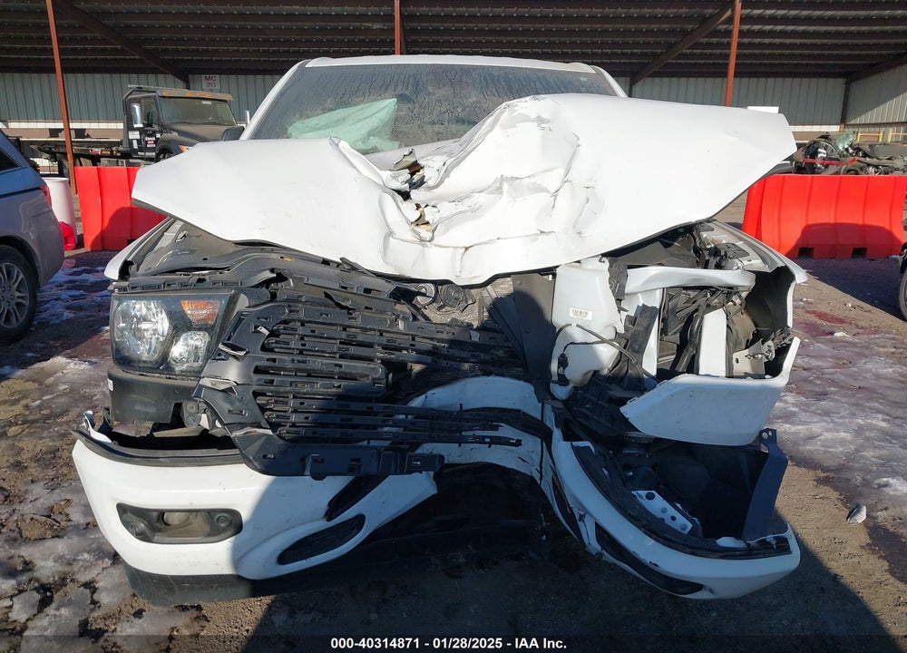 2021 RAM 1500 VIN: 1C6SRFFT8MN588992
