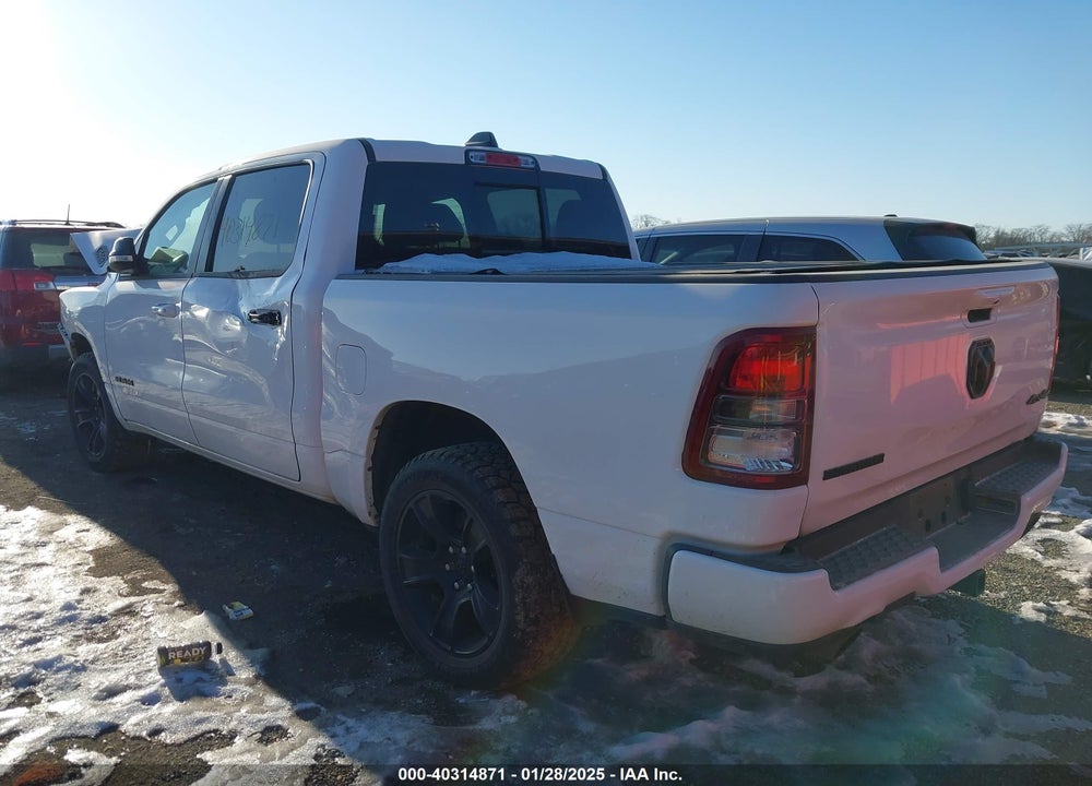 2021 RAM 1500 VIN: 1C6SRFFT8MN588992