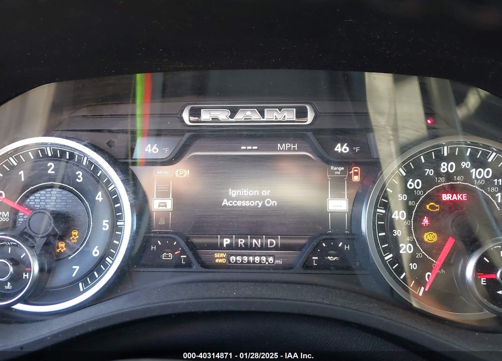 2021 RAM 1500 VIN: 1C6SRFFT8MN588992
