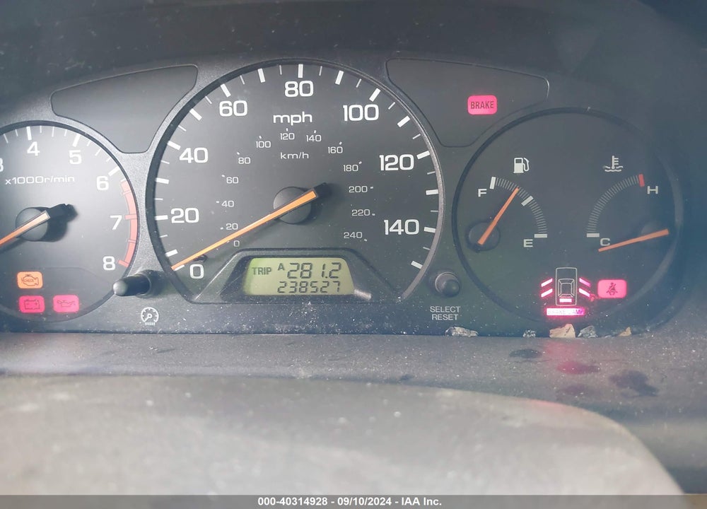 2001 HONDA ACCORD 2.3 EX VIN: 1HGCG55661A124175