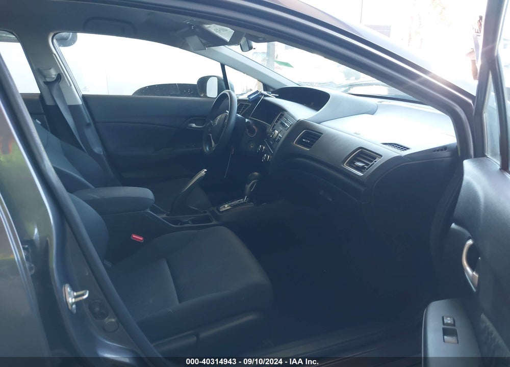 2014 HONDA CIVIC LX VIN: 19XFB2F53EE051560