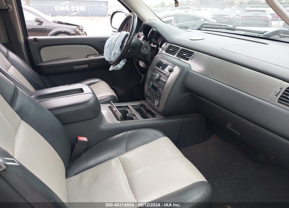 2008 GMC SIERRA 1500 SLT VIN: 2GTEK13J681286530