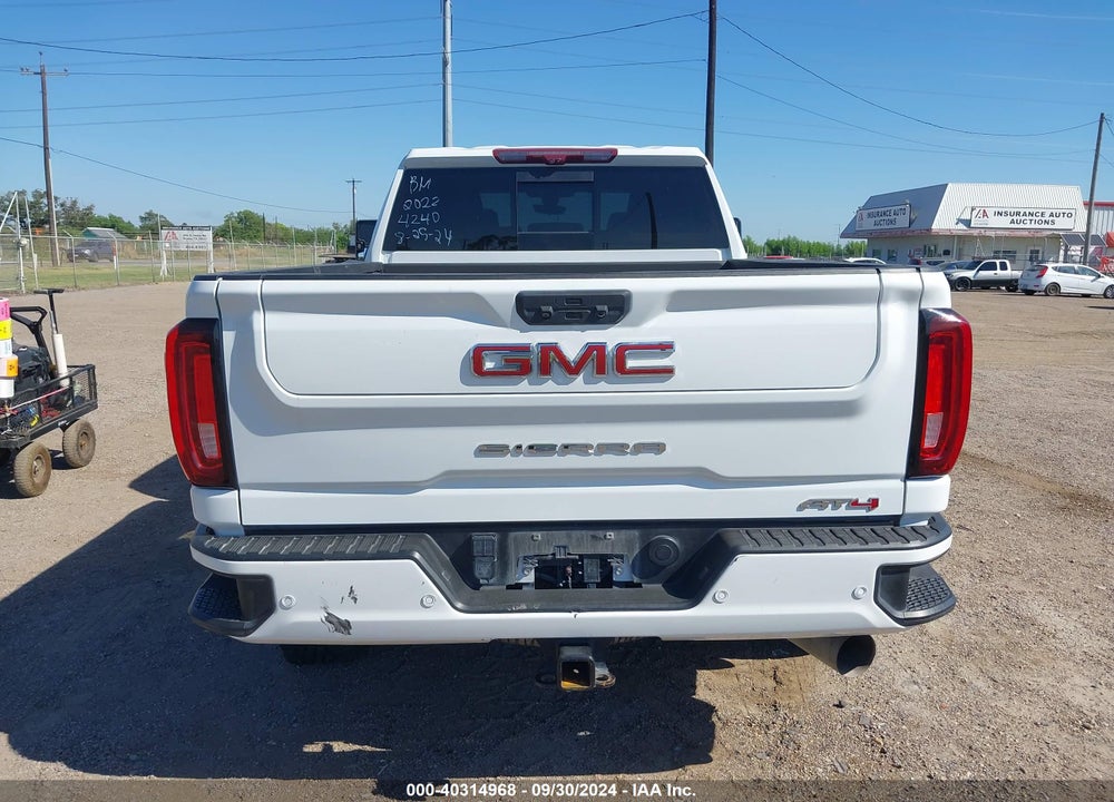 2022 GMC SIERRA 2500HD 4WD STANDARD BED AT4 VIN: 1GT49PEY1NF324240