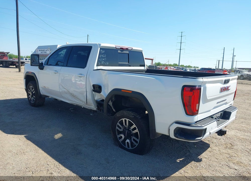 2022 GMC SIERRA 2500HD 4WD STANDARD BED AT4 VIN: 1GT49PEY1NF324240