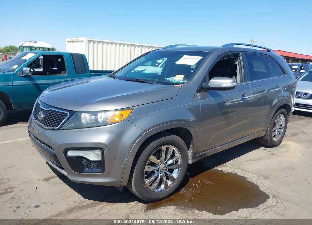 2011 KIA SORENTO SX V6 VIN: 5XYKW4A22BG159145