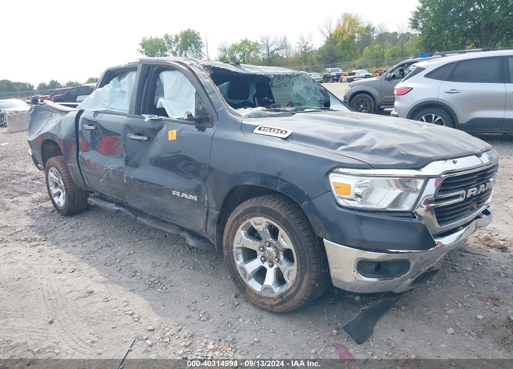 2019 RAM 1500 BIG HORN/LONE STAR 4X4 5'7 BOX VIN: 1C6RRFFG1KN818144