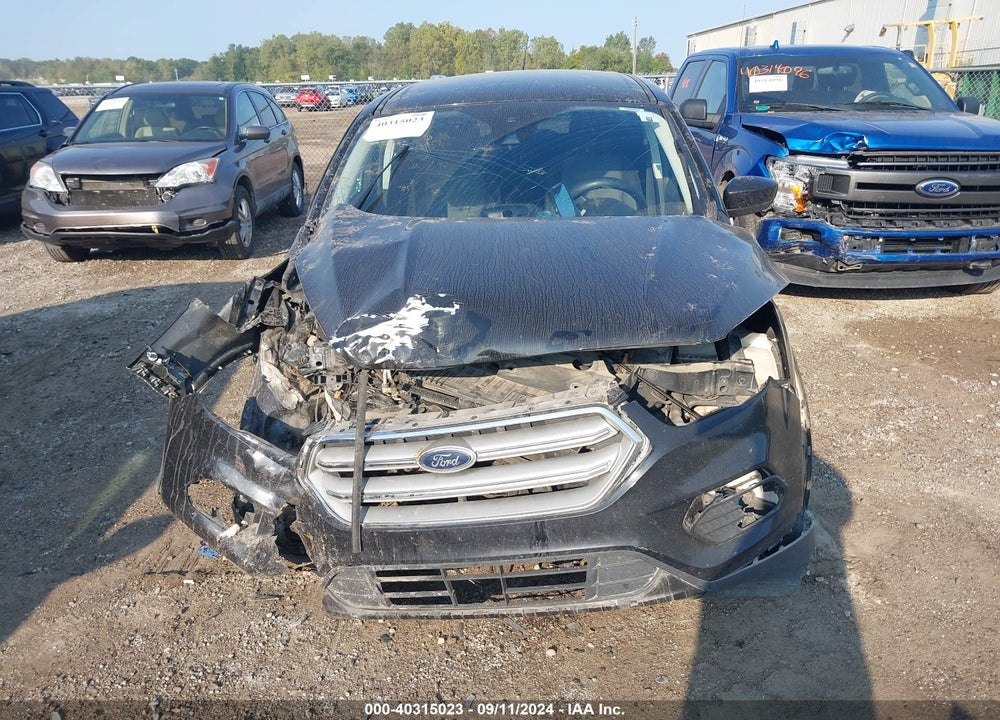 2019 FORD ESCAPE SE VIN: 1FMCU9GDXKUA98458
