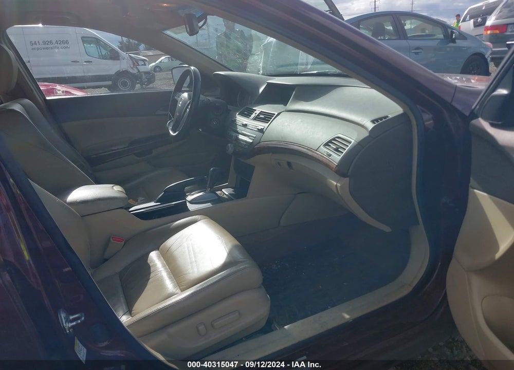 2008 HONDA ACCORD 3.5 EX-L VIN: 1HGCP368X8A084181