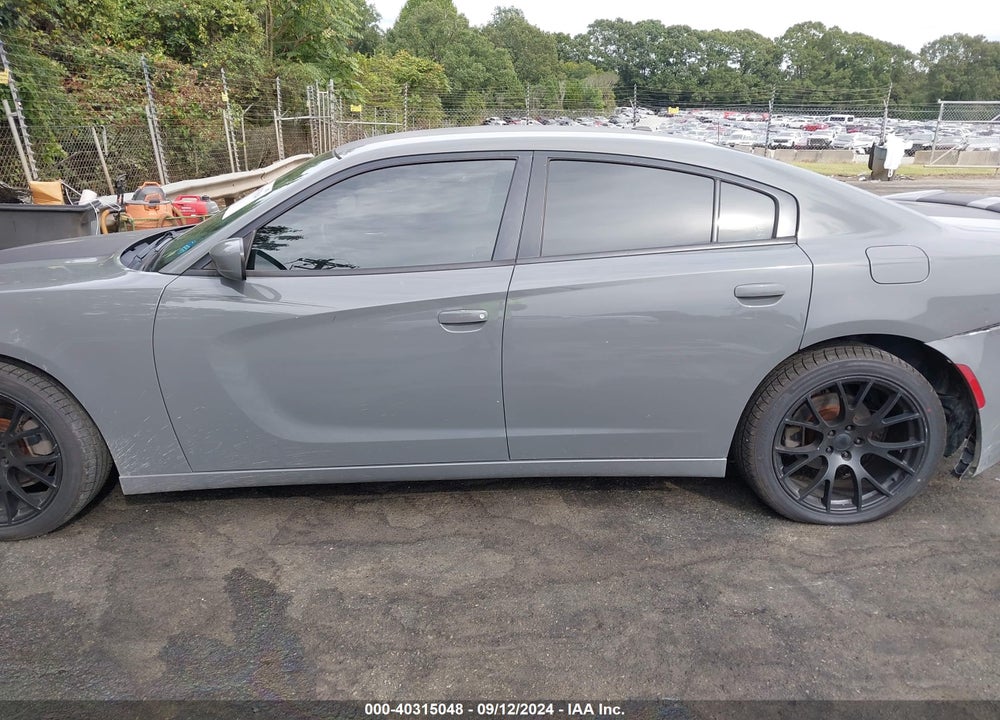 2017 DODGE CHARGER SE RWD VIN: 2C3CDXBG7HH557410
