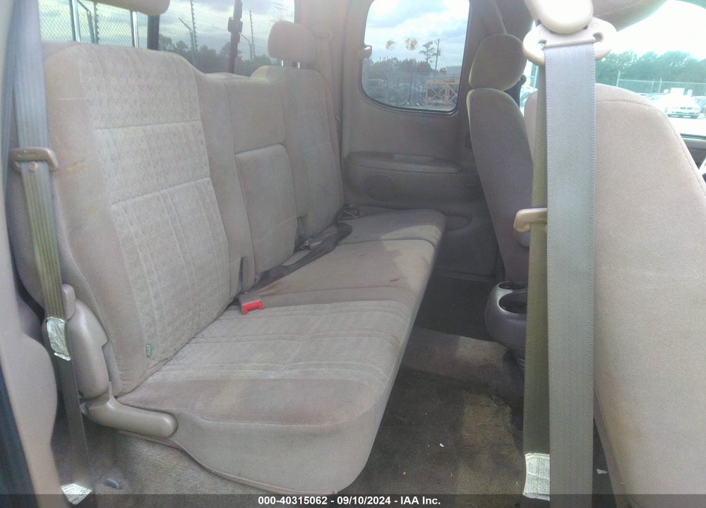 2004 TOYOTA TUNDRA SR5 V8 VIN: 5TBRT34164S454977