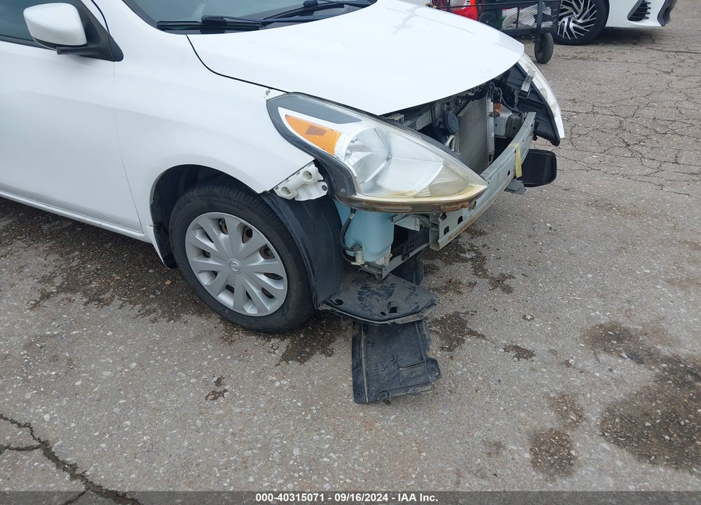 2015 NISSAN VERSA 1.6 SV VIN: 3N1CN7AP8FL836429