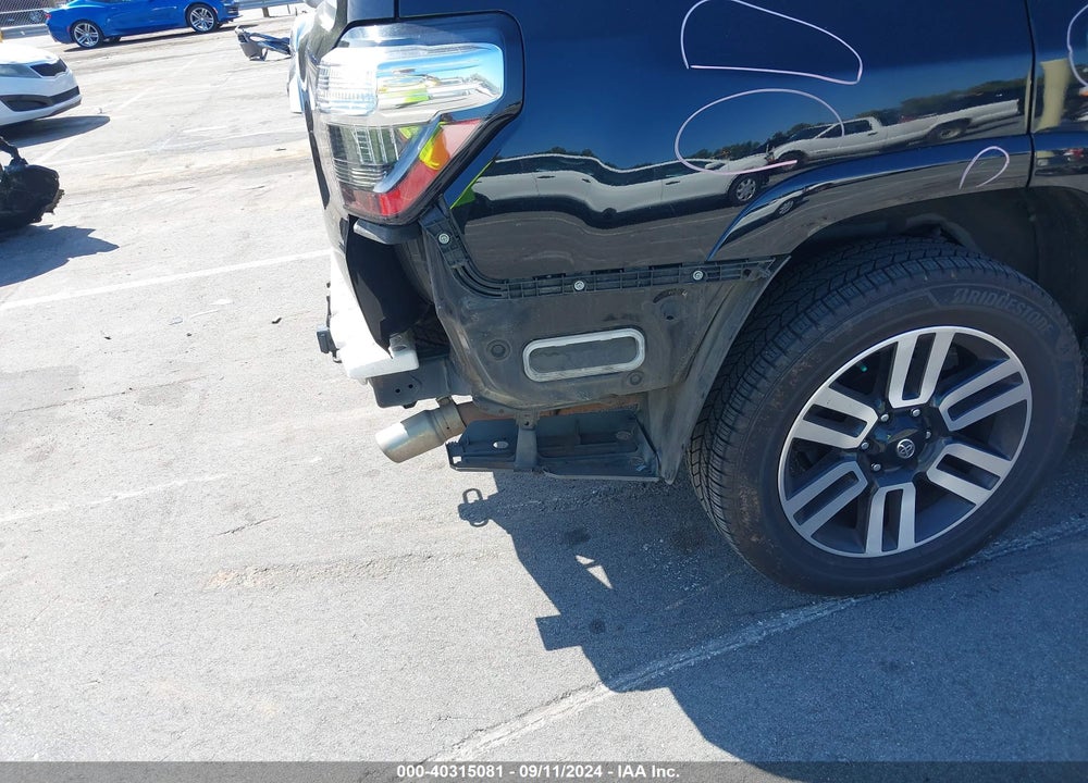 2015 TOYOTA 4RUNNER LIMITED VIN: JTEBU5JR9F5260072