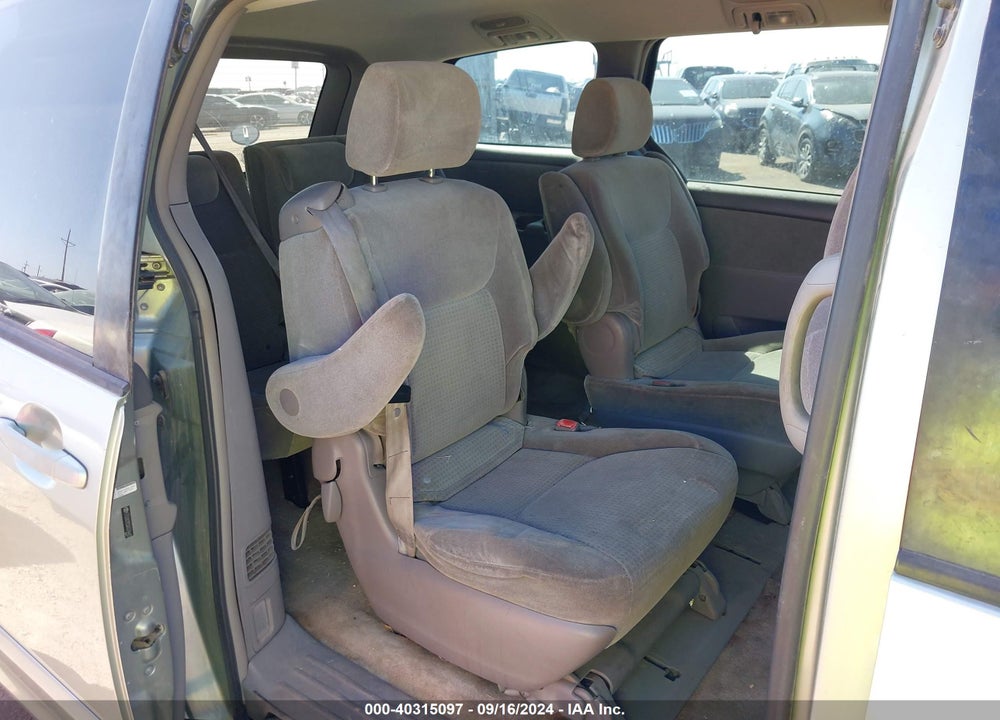 2006 TOYOTA SIENNA CE VIN: 5TDZA23C56S576405