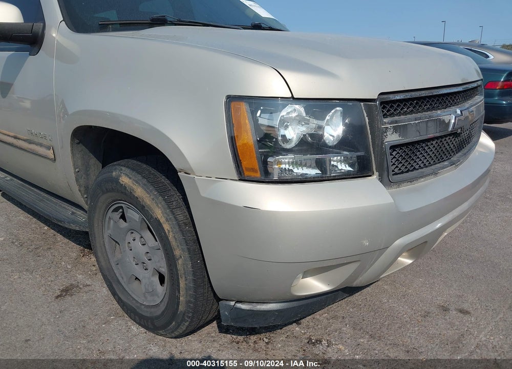 2008 CHEVROLET TAHOE LT VIN: 1GNFC13028R273233
