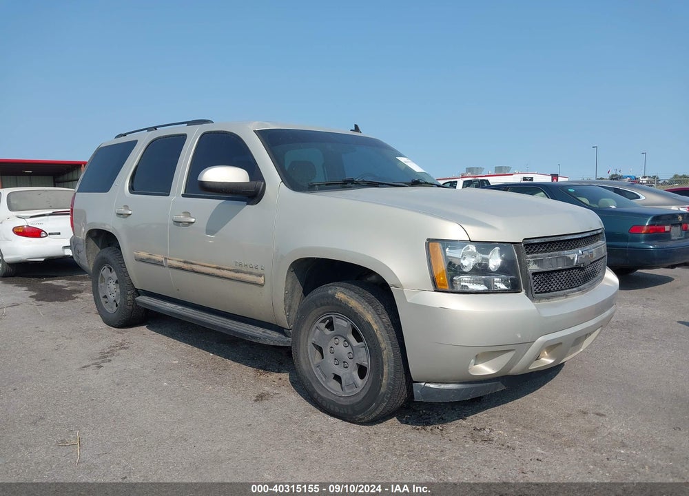 2008 CHEVROLET TAHOE LT VIN: 1GNFC13028R273233