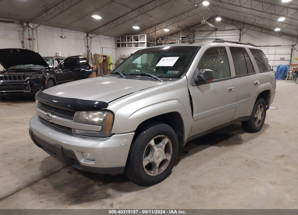 2005 CHEVROLET TRAILBLAZER LT VIN: 1GNDT13S452230350