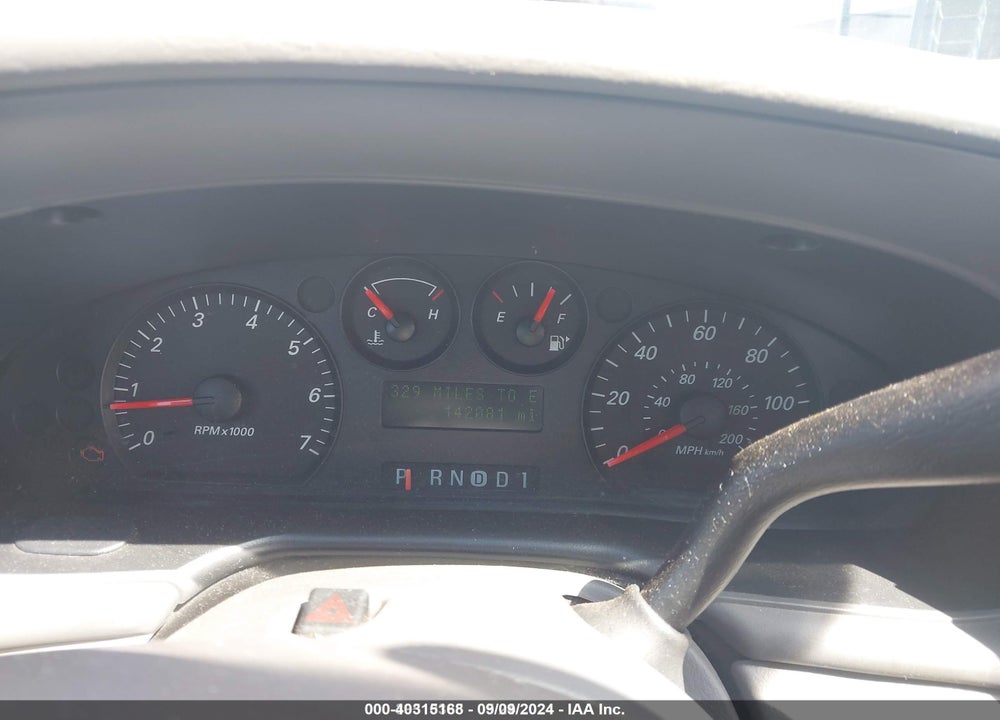 2004 FORD TAURUS SES VIN: 1FAFP55U94G151615