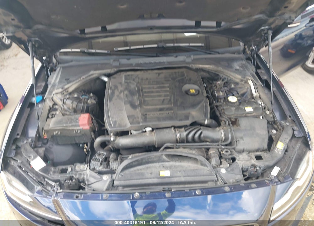 2018 JAGUAR XF 25T PREMIUM VIN: SAJBD4FX9JCY55449