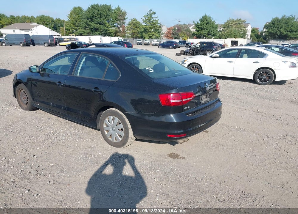 2015 VOLKSWAGEN JETTA 2.0L S VIN: 3VW2K7AJ0FM423618