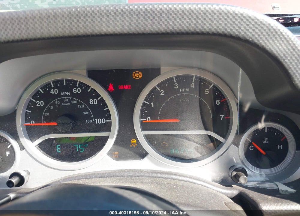 2007 JEEP WRANGLER SAHARA VIN: 1J4FA54107L127437