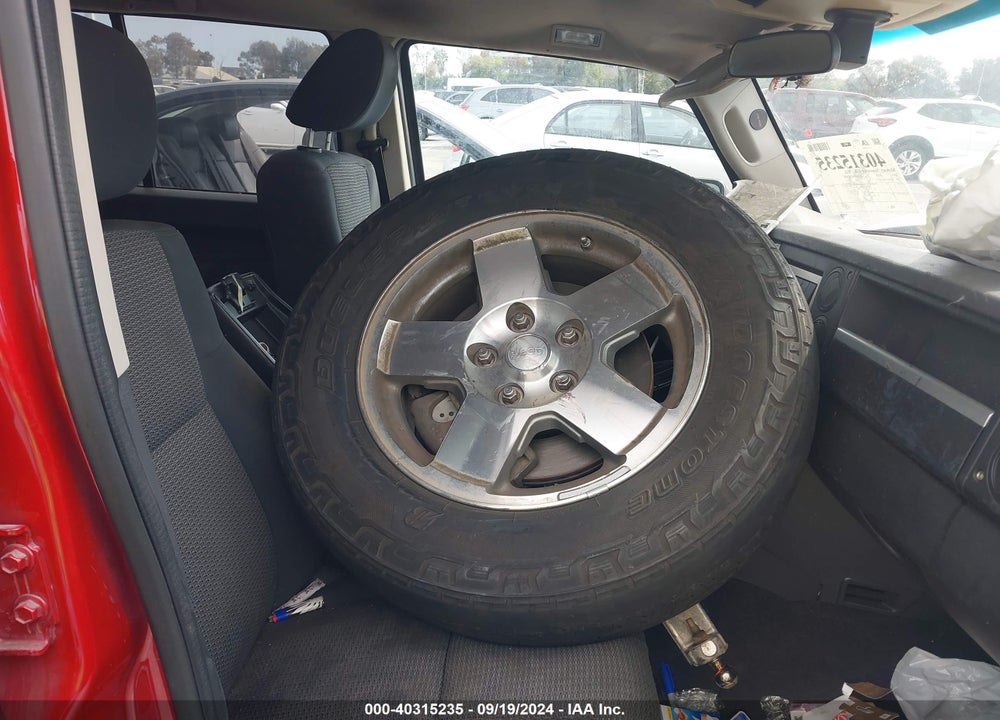 2010 JEEP COMMANDER SPORT VIN: 1J4RH4GT4AC119137