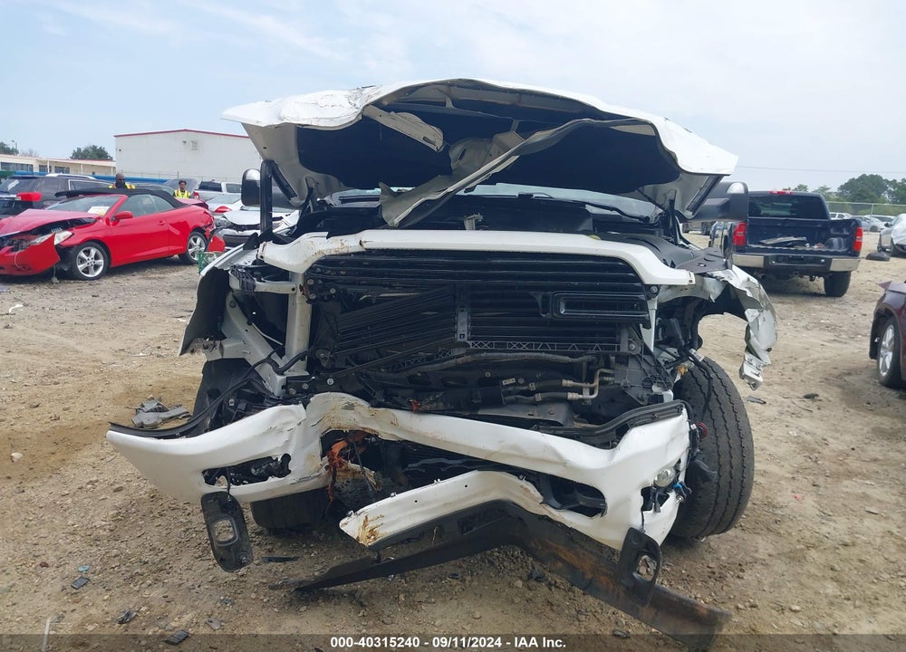 2020 RAM 2500 BIG HORN 4X4 6'4 BOX VIN: 3C6UR5DL3LG251448