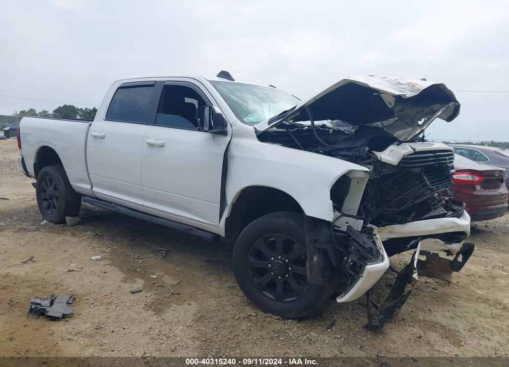 2020 RAM 2500 BIG HORN 4X4 6'4 BOX VIN: 3C6UR5DL3LG251448