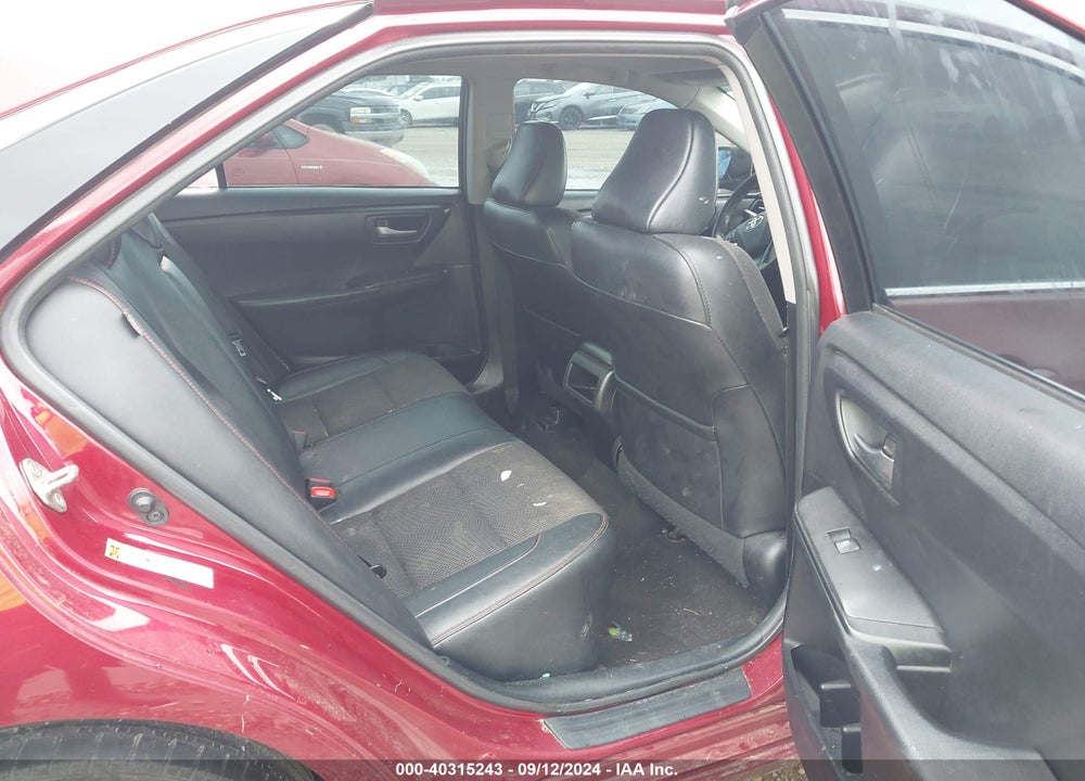 2017 TOYOTA CAMRY SE VIN: 4T1BF1FK5HU786884