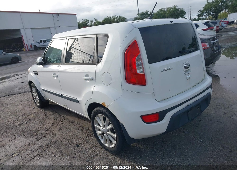 2013 KIA SOUL VIN: KNDJT2A6XD7776627